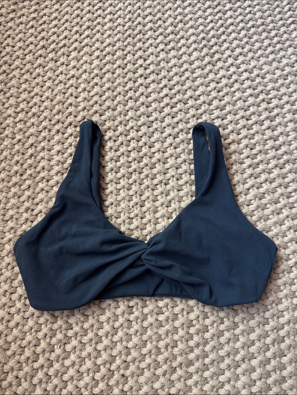 Buffbunny Collection Twist Front Sports Bra in Black Women’s Size Small